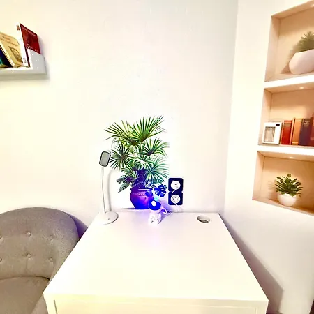 Le Bien-etre Du Ganelon * Souge-le-Ganelon